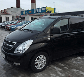 Hyundai Starex