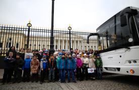 Организовали поездку для детей с ограниченными возможностями здоровья в киноцентр «Ленфильм»