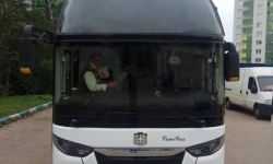 Автобус ZHONG TONG 6127 (вид спереди)